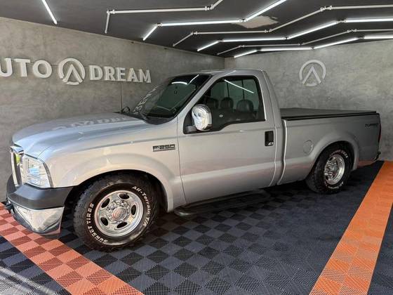 FORD F-250 3.9 XL S DUTY 4X2 CS DIESEL 2P MANUAL FORD F-250 3.9 XL S DUTY 4X2 CS DIESEL 2P MANUAL
